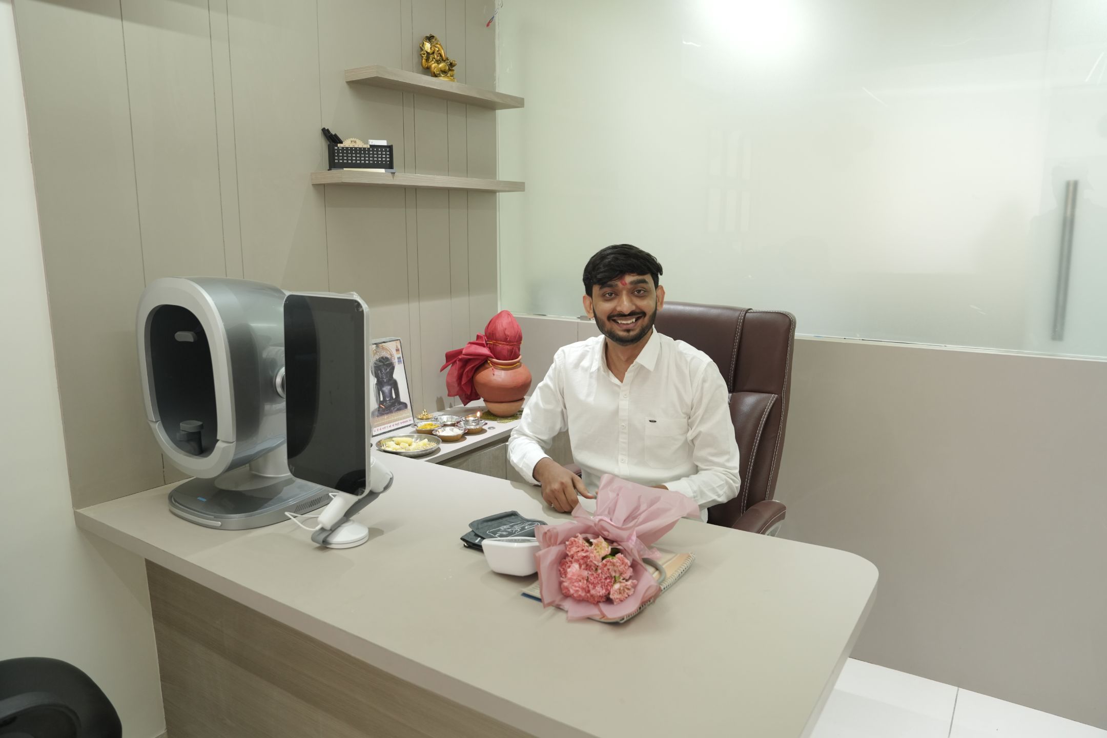 Dr. Akshat Doshi